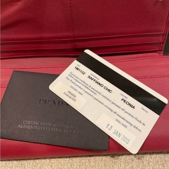 Prada leather clutch long wallet All Inclusive - Picture 11 of 11